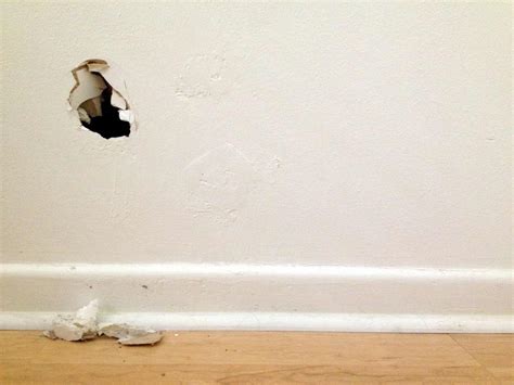 Hole In The Wall .